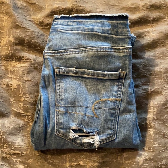 Sold - Picture 5 of 8